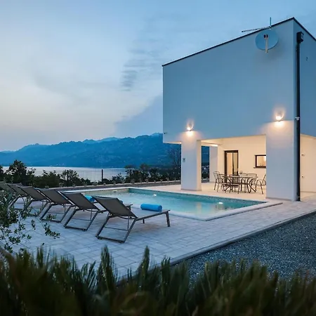 Stellante Tatil Evi Rovanjska